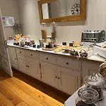 Maison Lutetia R 3*