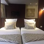 Hotel Maison Lutetia R