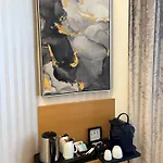 Hotel Maison Lutetia R