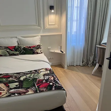 Maison Lutetia R Hotel