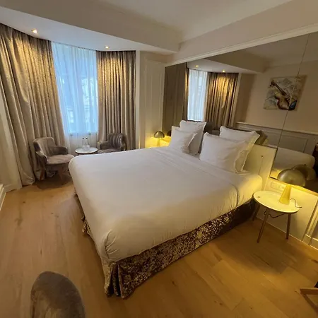 Maison Lutetia R