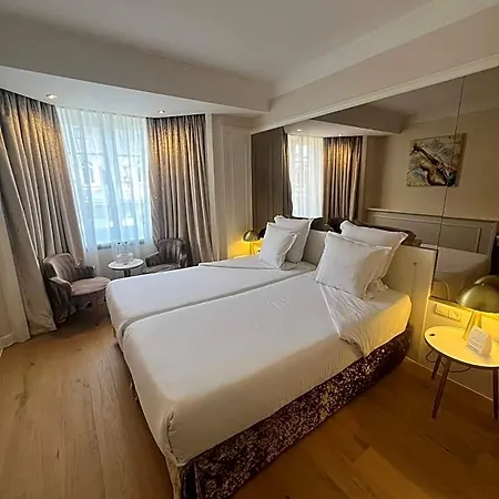 Maison Lutetia R Hotel