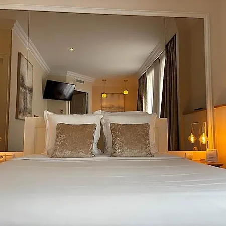 Maison Lutetia R 3*
