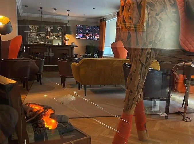 Maison Lutetia R Hotel 3*