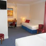 Maison Lutetia R 3*
