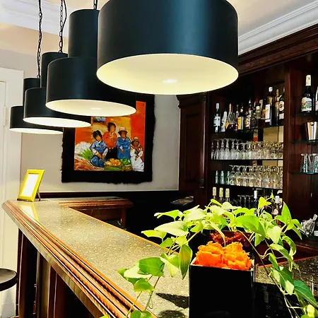 Hotel Maison Lutetia R