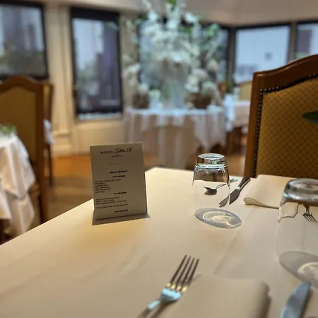 Hotel Maison Lutetia R