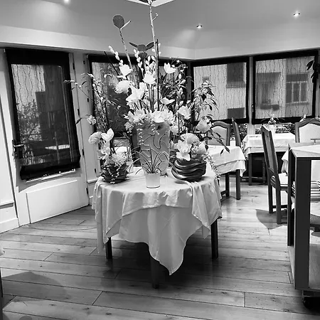 Maison Lutetia R