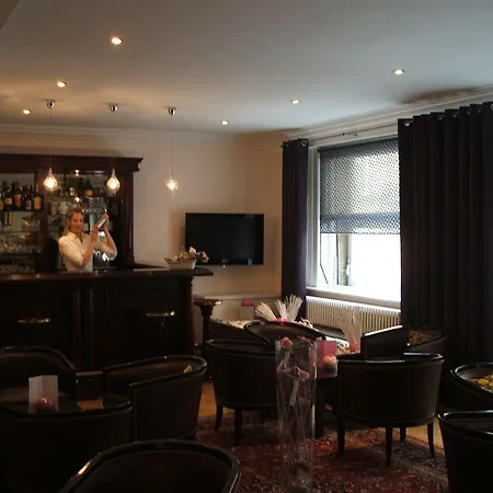 Maison Lutetia R Отель Страсбург